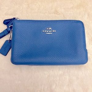 COACH Double Corner Zip Wristlet